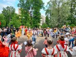 Концертно-развлекательная программа &laquo;Страна под названием детство&raquo;